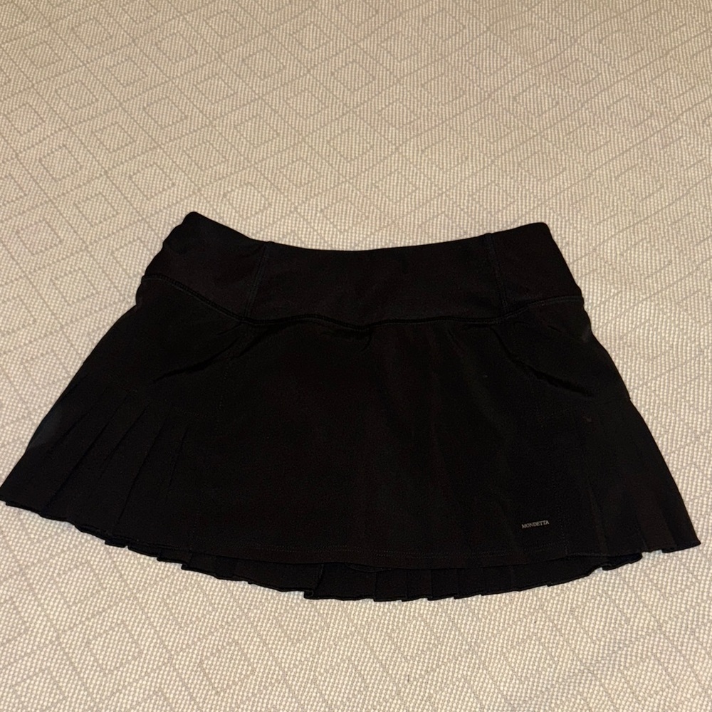 Mondetta Performance + Luxury Black Women’s Tennis Skirt with Built-In Shorts